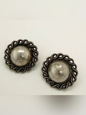 Vintage Jeff Lieb Silver Tone Filigree Dome Clip-On Earrings Western Rodeo